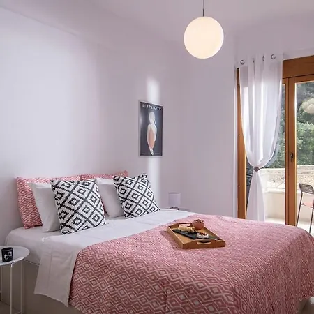 Diamanti Beachfront Orange Apt-ligaria